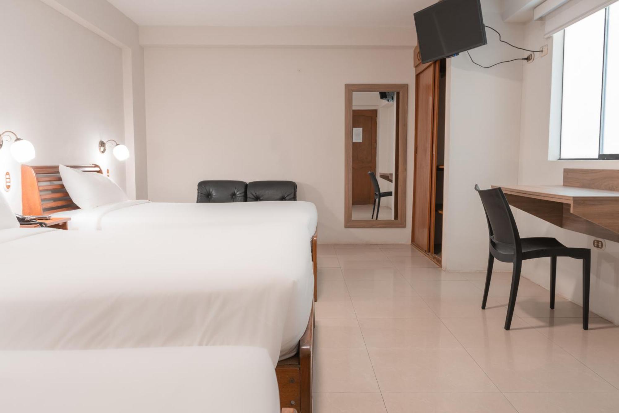 Hotel Alexander Трухильо Номер фото