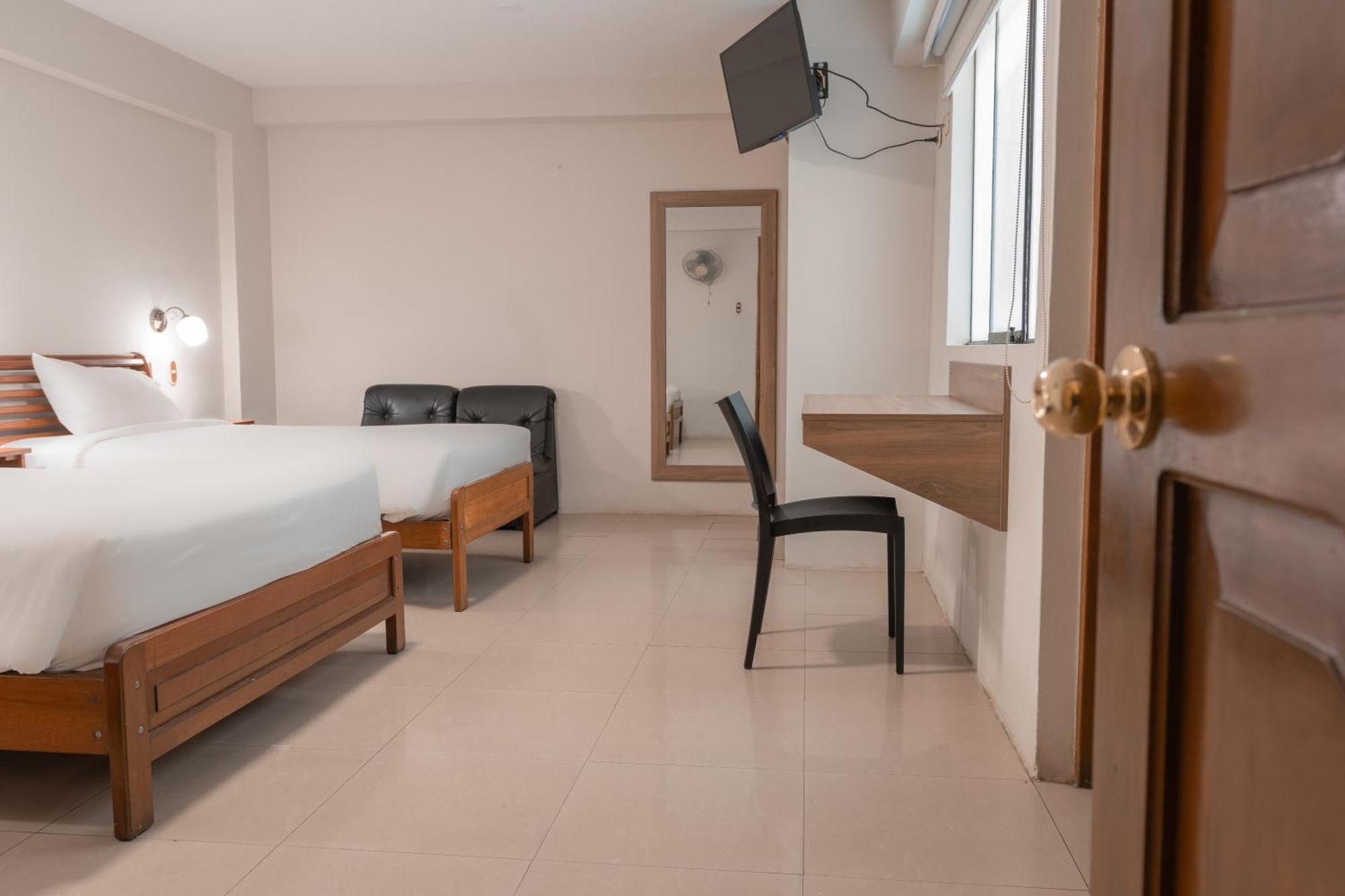 Hotel Alexander Трухильо Номер фото